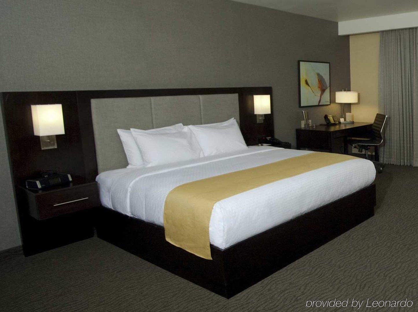 Hotel Doubletree By Hilton Bemidji Exterior foto