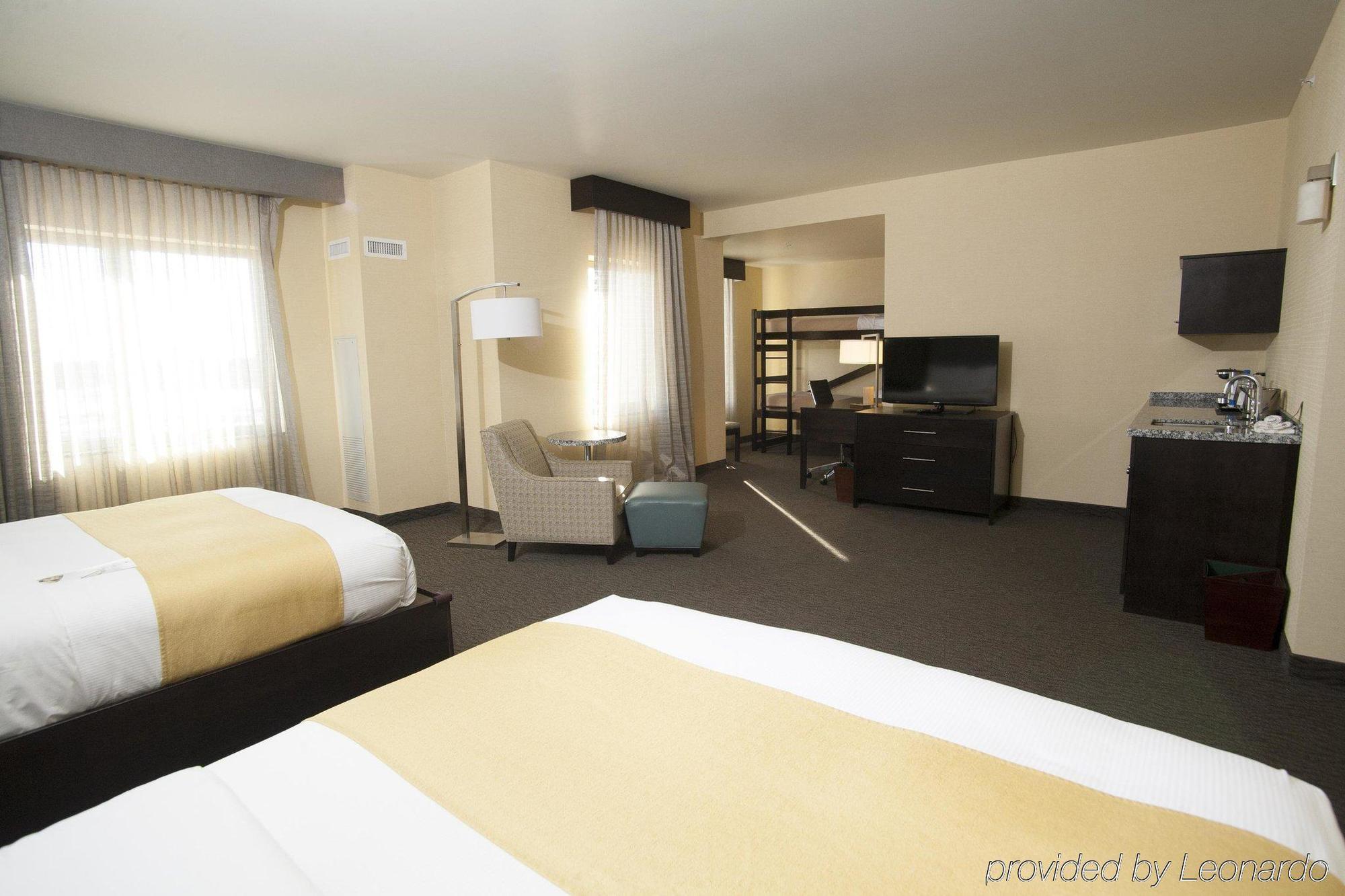 Hotel Doubletree By Hilton Bemidji Exterior foto
