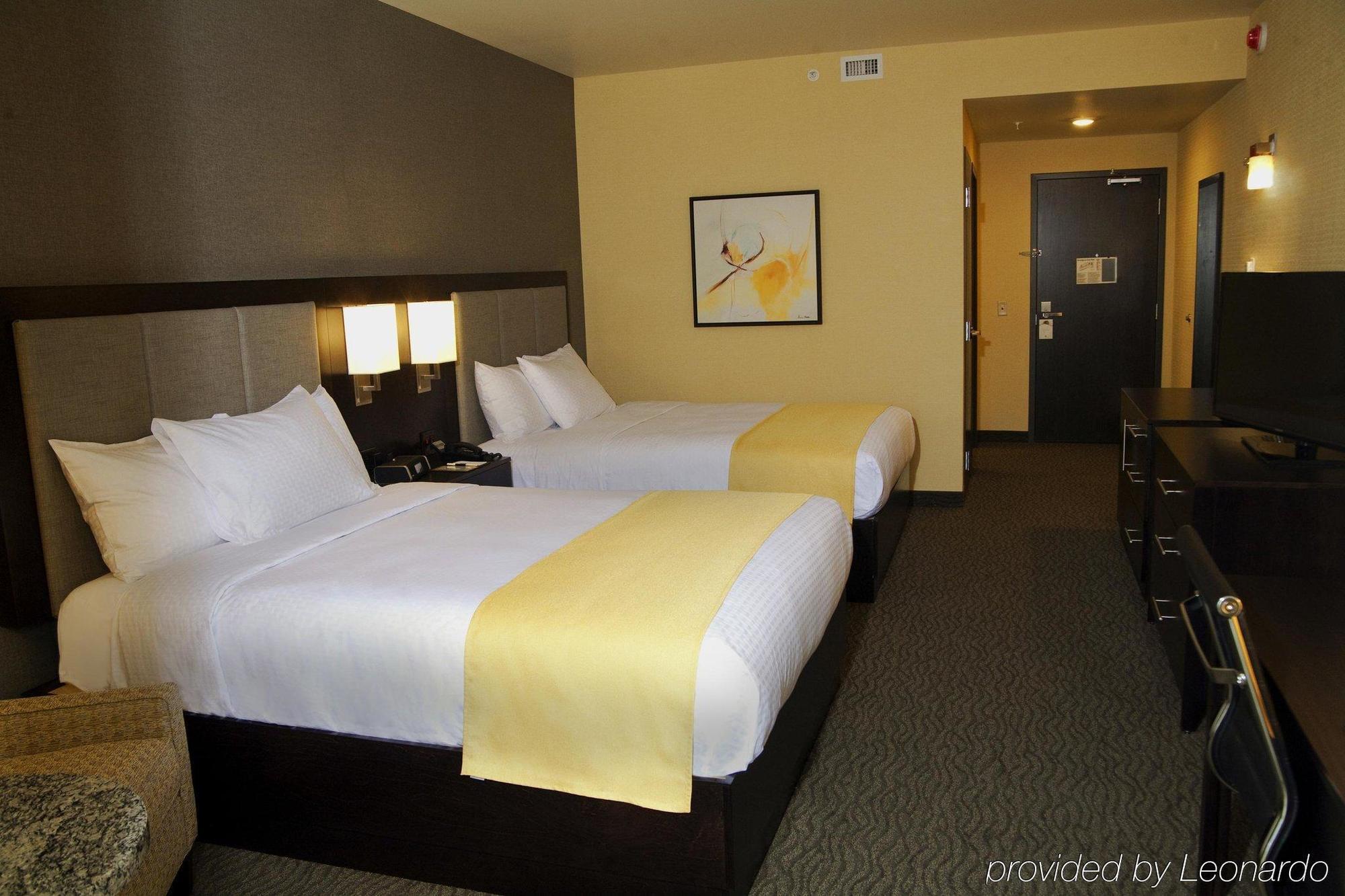 Hotel Doubletree By Hilton Bemidji Exterior foto