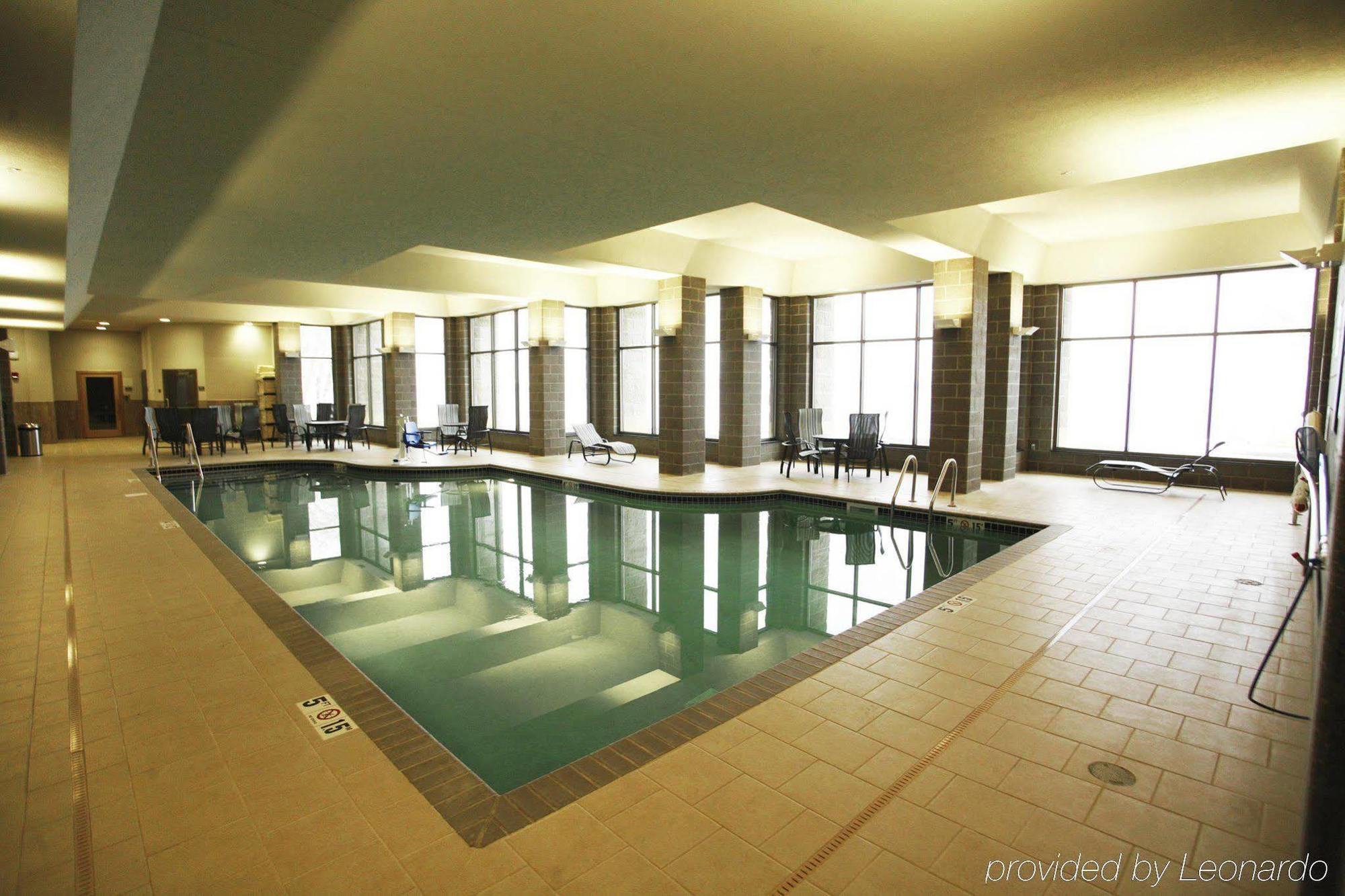 Hotel Doubletree By Hilton Bemidji Exterior foto